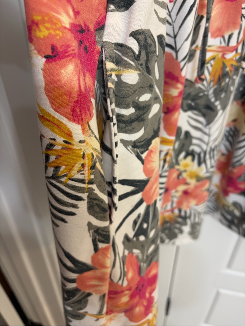 Z Supply Floral Lace-Up dress Olive, Coral & Yellow - Picture 4 of 4